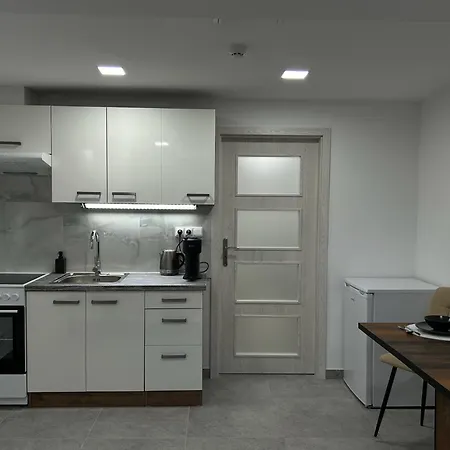 New Cozy In 8 * Prague